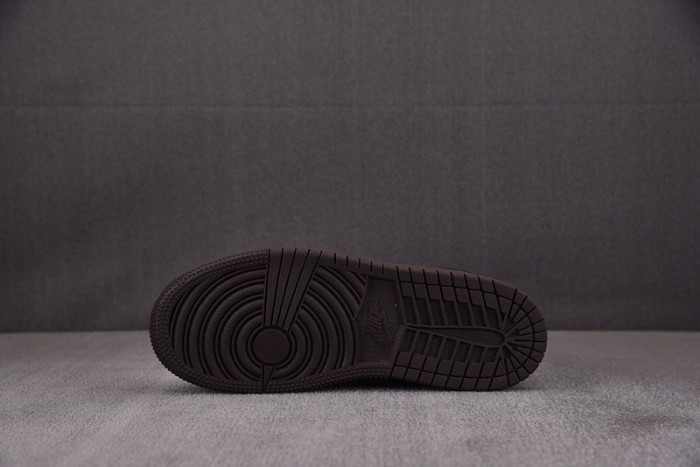 Air Jordan 1 Retro Low OG SP Travis Scott Velvet Brown DO5442-202