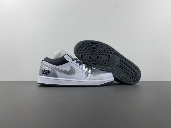 Air Jordan 1 Low 553558-152,