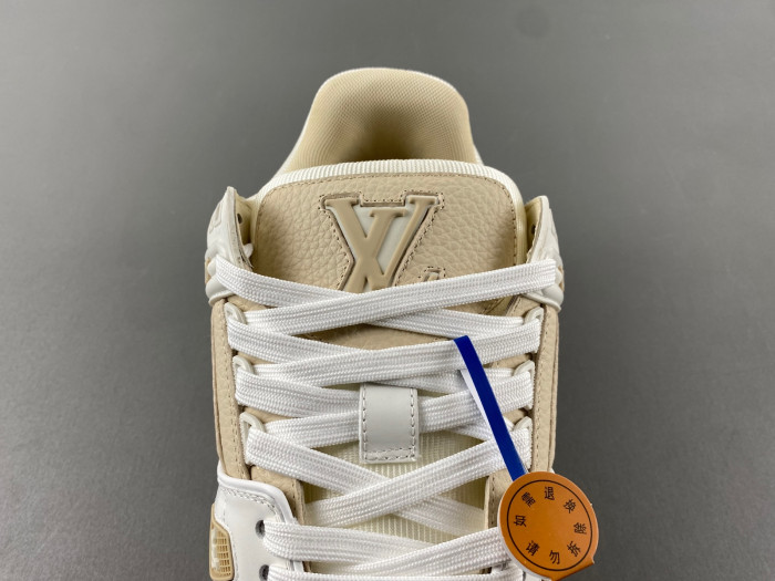L&V SNEAKERS