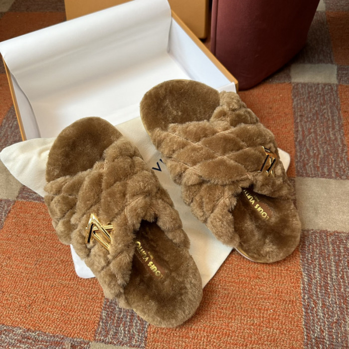 L&V SLIPPERS