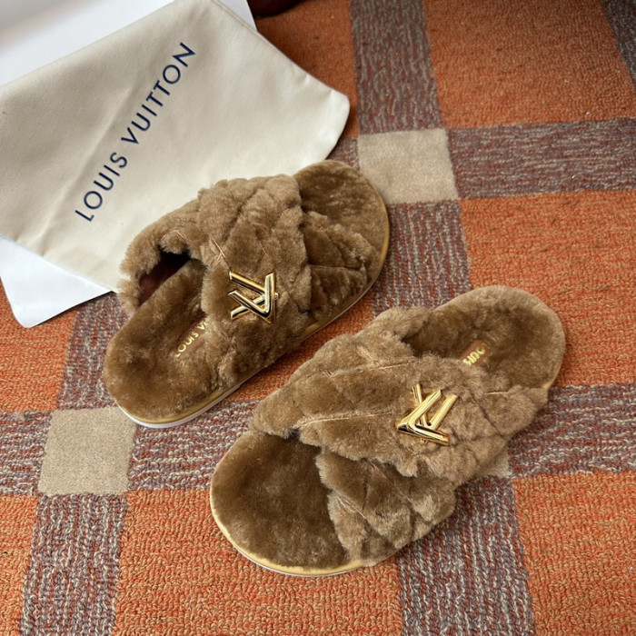 L&V SLIPPERS