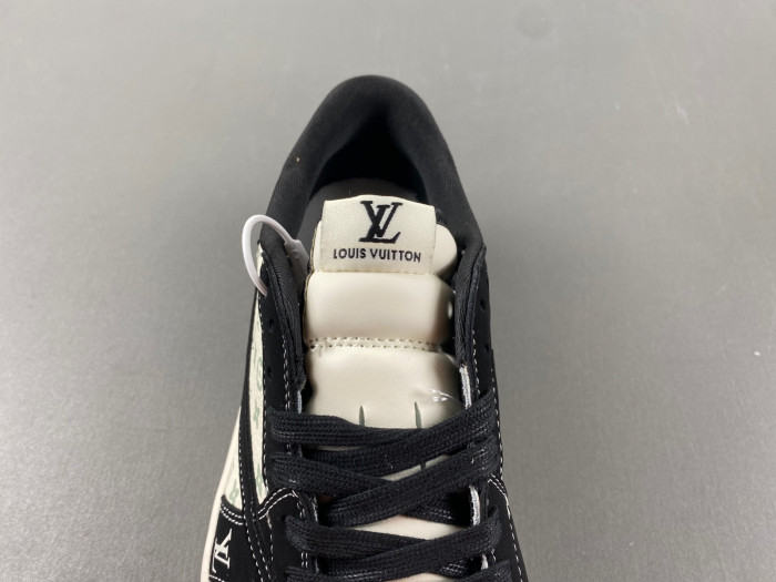 Travis Scott x Air Jordan LV LX1988-200