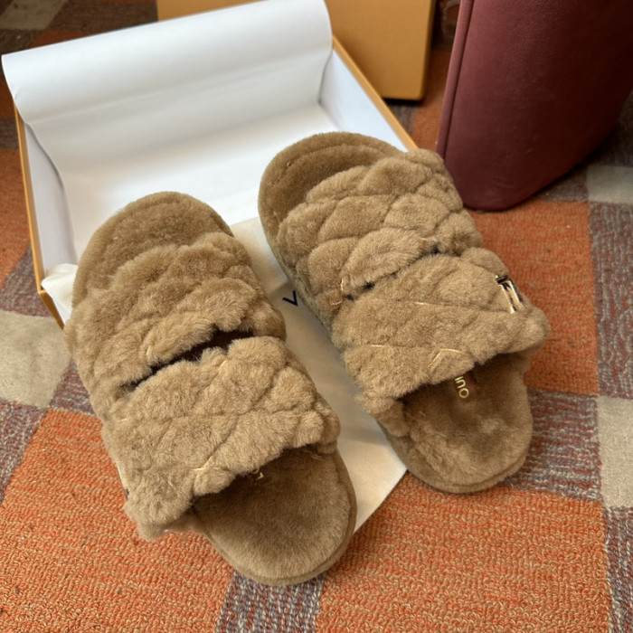 L&V SLIPPERS