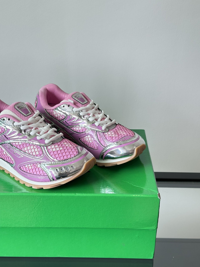 BOTTEGA VENETA SNEAKER