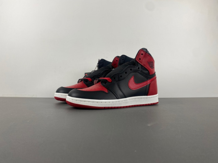 Air Jordan 1 High ’85 “Bred” Color: Black/Varsity Red-White HV6674-067